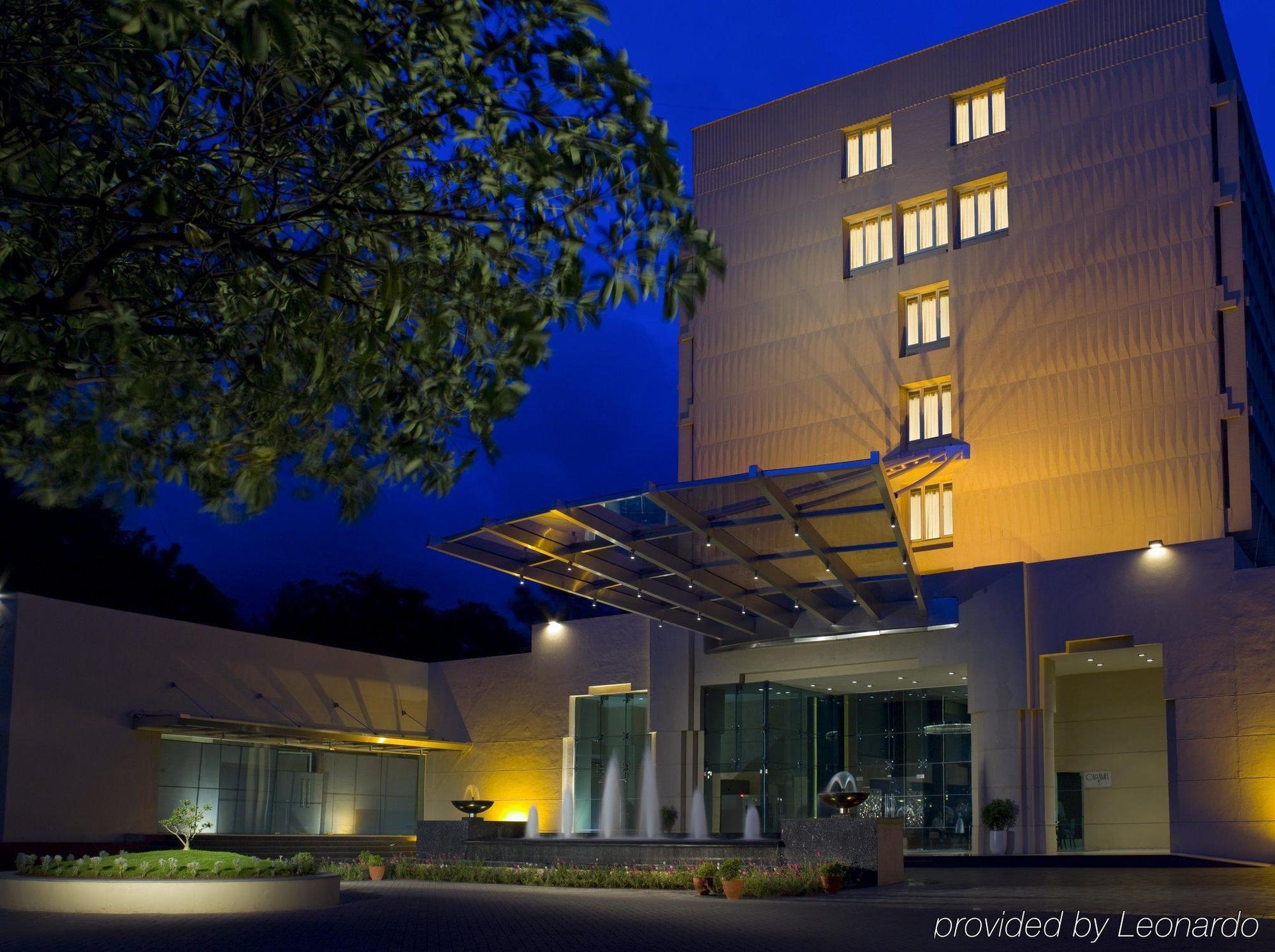 Blue Diamond Pune Ihcl Seleqtions Dış mekan fotoğraf